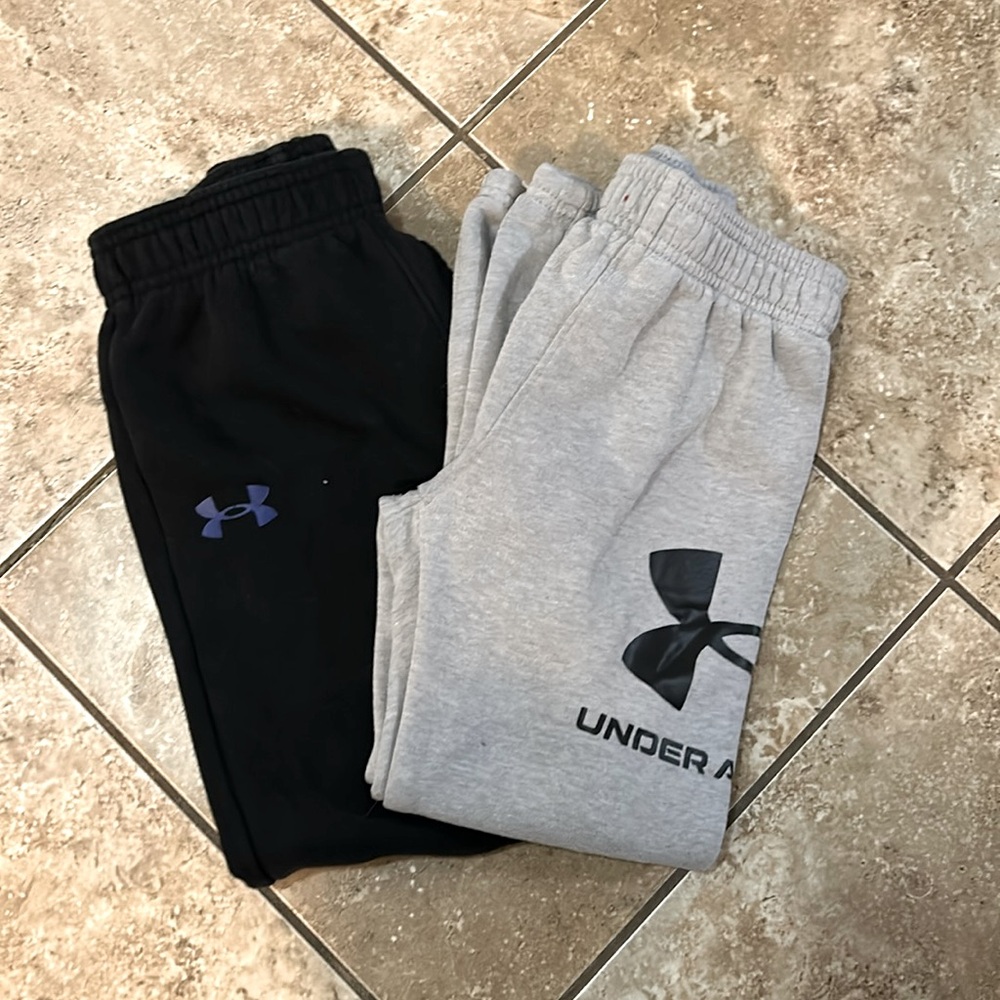 Under Armour Boys size 6 sweatpants